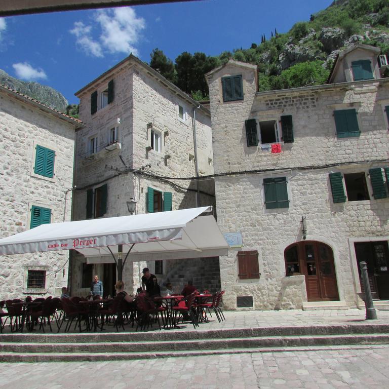 Apartments Popovic Kotor Exteriör bild