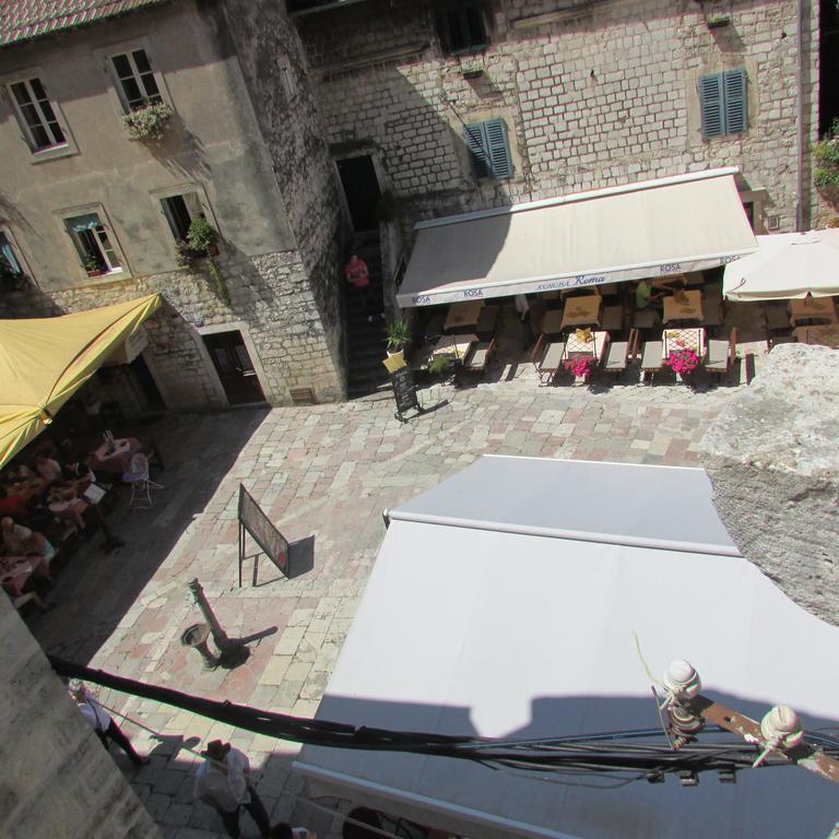 Apartments Popovic Kotor Exteriör bild