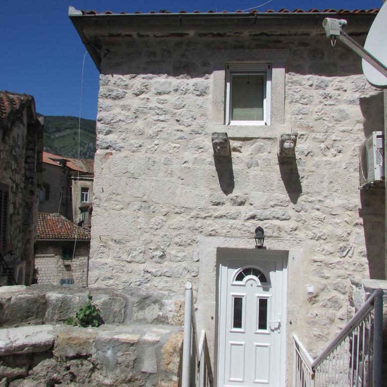 Apartments Popovic Kotor Exteriör bild
