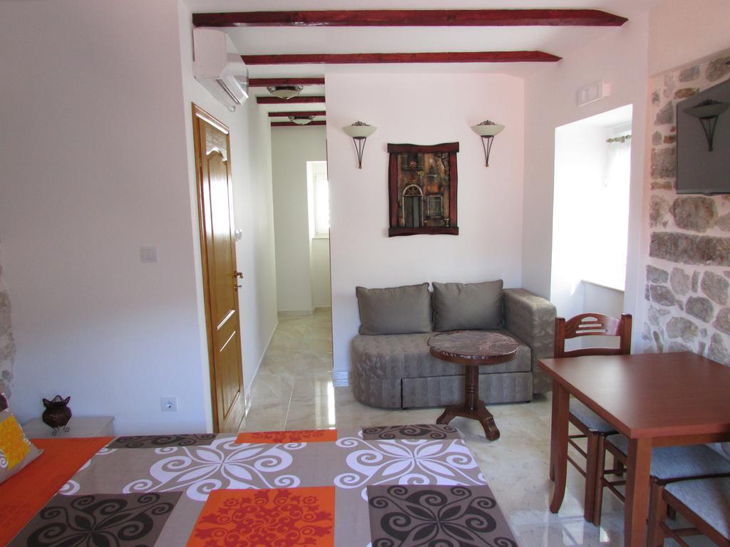 Apartments Popovic Kotor Rum bild