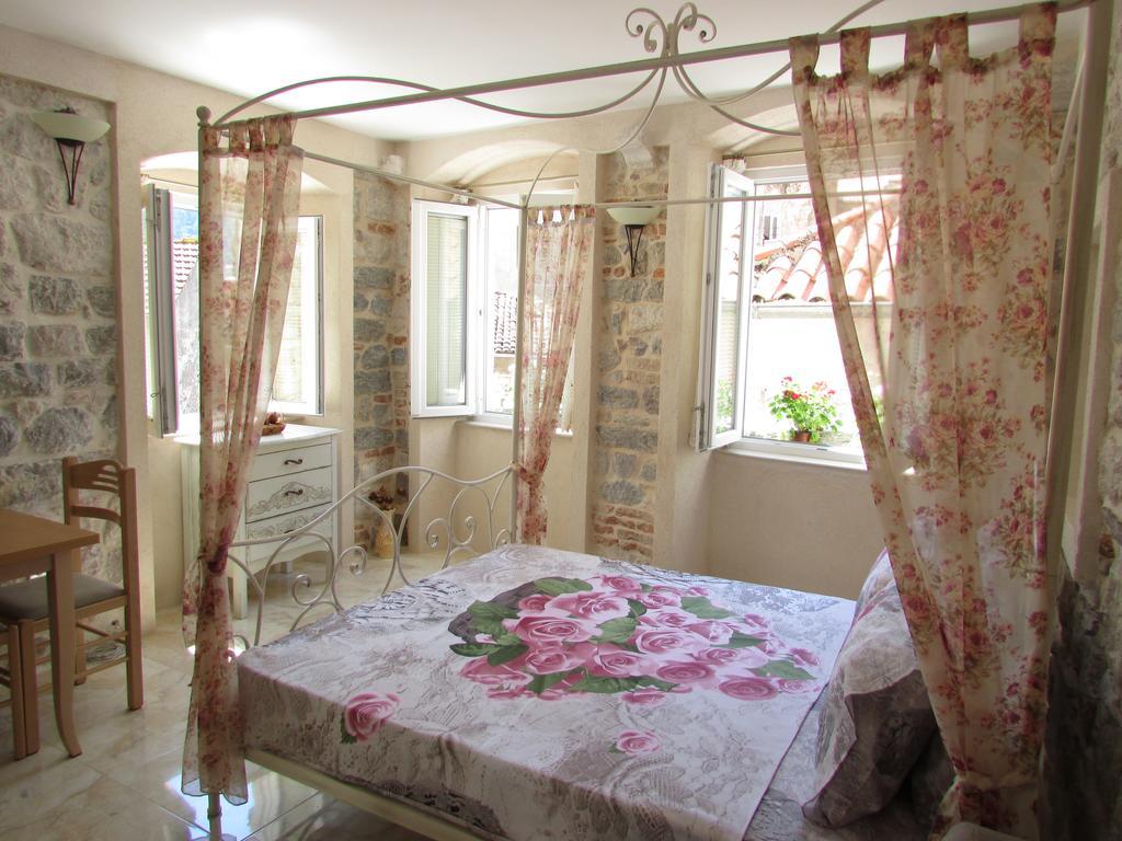 Apartments Popovic Kotor Rum bild