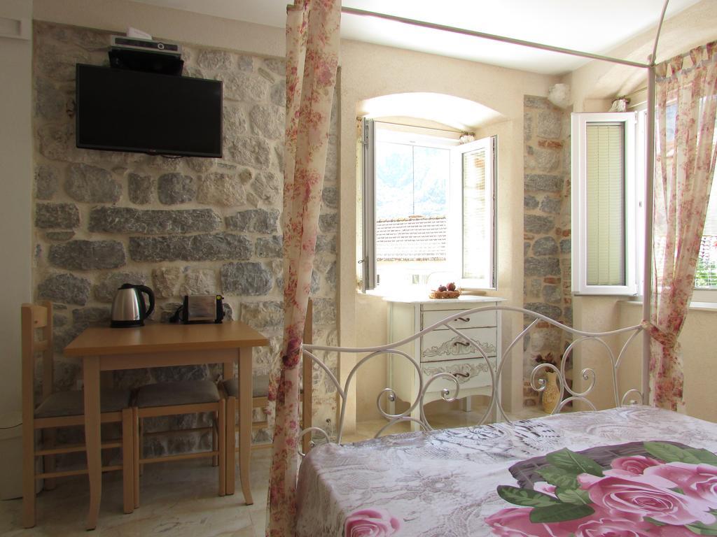Apartments Popovic Kotor Rum bild