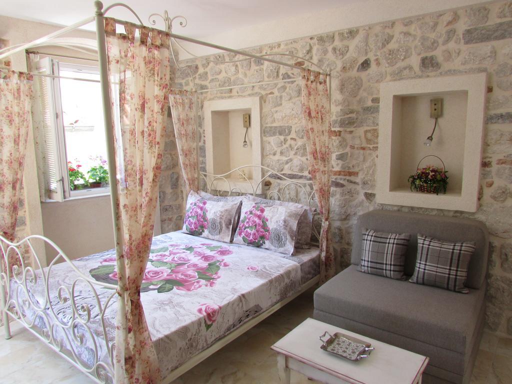 Apartments Popovic Kotor Rum bild