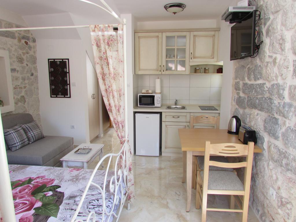 Apartments Popovic Kotor Rum bild