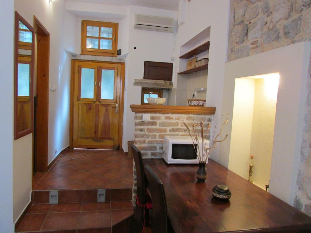 Apartments Popovic Kotor Rum bild