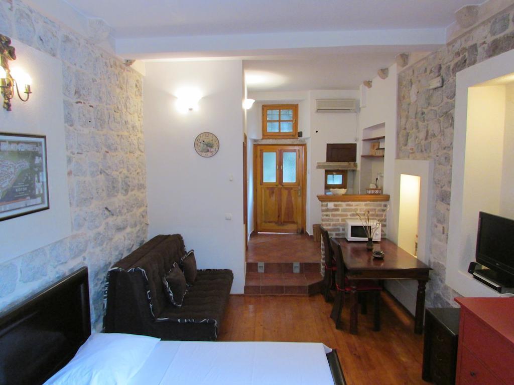 Apartments Popovic Kotor Rum bild