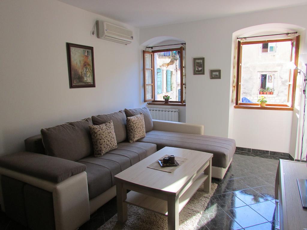 Apartments Popovic Kotor Rum bild